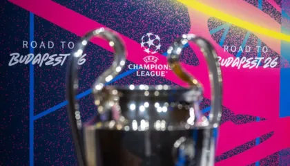 LIGA E KAMPIONEVE/ UEFA zyrtarizon ndarjet e ditëve dhe oraret e ndeshjeve të play-off