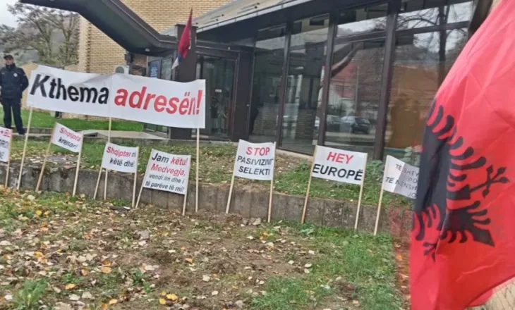 Ligjvënësit amerikanë i kërkojnë DASH-it të shqyrtojë pretendimet për diskriminim ndaj shqiptarëve në Serbi