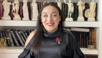 Lindita Ahmeti: Llënga