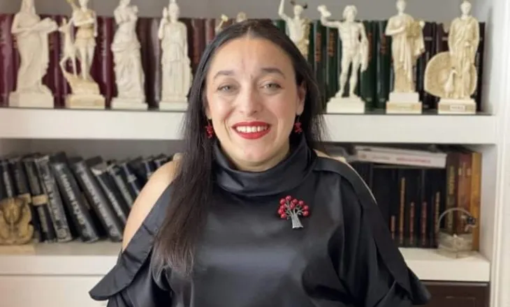 Lindita Ahmeti: Llënga