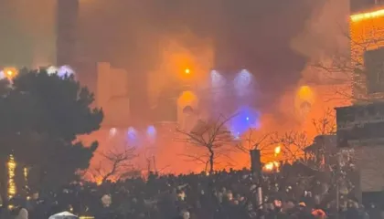 ‘Liri, Liri, Liri!’ Intensifikohen protestat në Iran, dhuna e terrori i ‘Ali Khamenei’ nuk ndalin iraniantët të mbushin sheshet