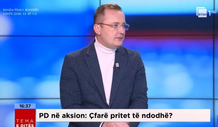 Lisandër Hoxha: Partia Demokratike do të vazhdojë protestat. Të ikin nga PD, njerëzit që..