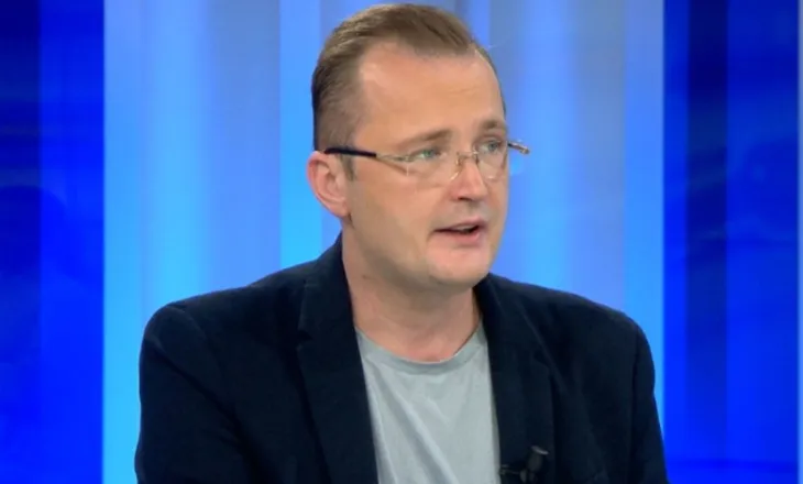 Lisandër Hoxha: Partia Demokratike do të vazhdojë protestat, të ikin nga PD, njerëzit që…