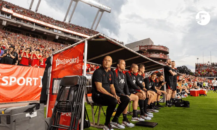 Liverpool, Arne Slot: Nuk nënvlerësoj askënd, Barnsley na ka mundur herën e fundit