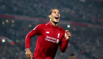 Liverpool gjen te rivalët zëvendësuesin e Van Dijk, gati oferta 90 milionë euro