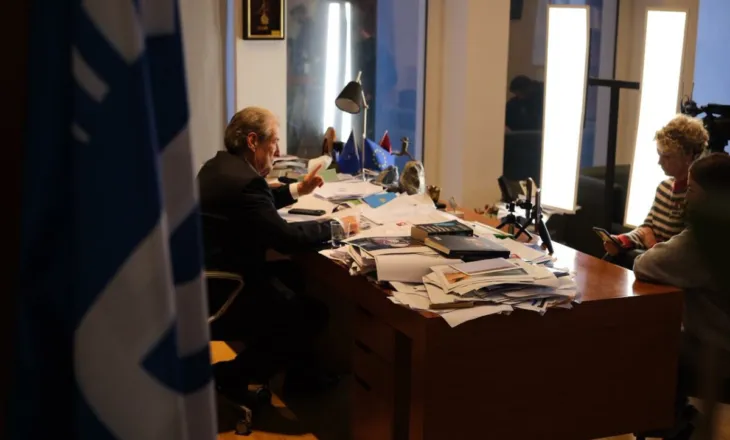 “‘Lubi’ Balluku bën gjithçka për të intimiduar dëshmitarët”/ Berisha: Largimi i Ramës, kusht i domosdoshëm