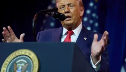 “Lufta” për Groenlandën, presidenti Trump shpall tarifa për vendet europiane që i bëhen pengesë