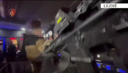 Luhen “fishat e fundit” në kazinonë e paligjshme, sekuestrohen miliona para. Një në pranga, një në kërkim