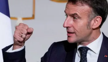 Macron dënon dhunën në Iran: Respekti për liritë themelore është një kërkesë universale