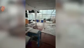 Magazinë për stampime veshjesh me logo false, pranga turkut në Kamëz