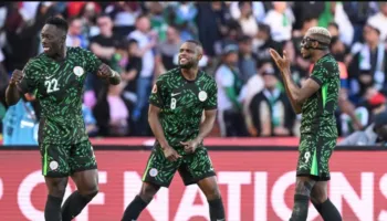 Mahrez me shokë e mbyllin këtu, Nigeria e pandalashme kalon në gjysmëfinale (video)