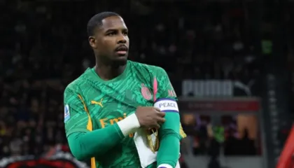 Maignan, fjalim lideri para performancës spektakolare. Agjenti zbarkon në Milano për rinovimin