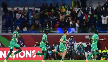 Mane dërgon Senegalin në finale, Maroku i falet portierit Bono