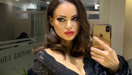 “Martesën time e quaj padiskutim një ferr”, moderatorja shqiptare bën rrëfimin prekës për jetën me ish-bashkëshortin