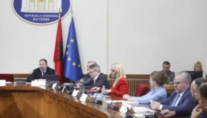 “Maxhoranca merr shumicën dhe drejtimin e Komisionit“, zbulohet propozimi i PS për Reformën Territoriale pas bojkotit të PD