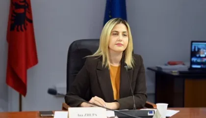 “Mazhoranca u kthye në kartonë”, Zhupa në Konferencën e Kryetarëve: Parlamenti pa rol, opozitës i shkelen të drejtat!