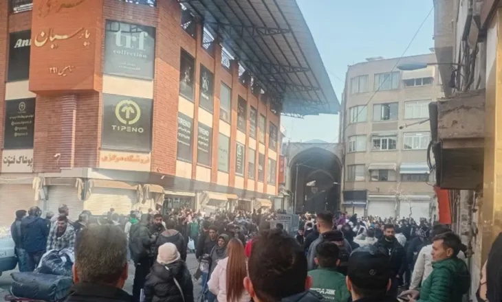 Mbi 1.000 protestues të arrestuar në Iran, kreu i gjykatës: Nuk do të ketë asnjë tolerancë