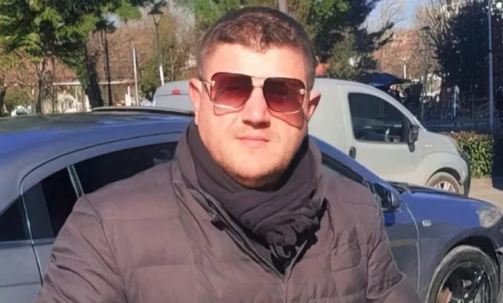 “Mbreti më sheh sapo dal te dera”, zbardhen bisedat e policit të burgjeve për futjen e drogës në qeli: Do t’jap..