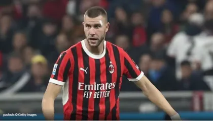 Mbrojtësi i Milan përfundon me 9 qepje në vetull pas dëmtimit, në dyshim për ndeshjen ndaj Como