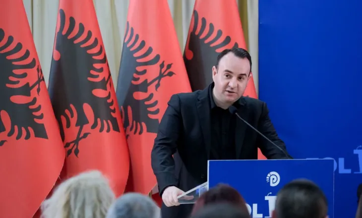 “Më 24 të bashkohemi kundër hajdutërisë”, Balliu nga Kombinati: Lufta ndaj Ramës nuk është politike, por patriotike