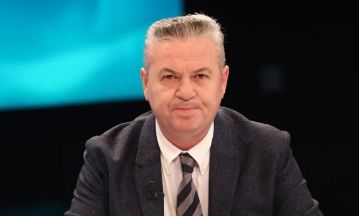 Me fishekzjarre nuk rrëzohet qeveria/ Myslim Murrizi: Revolucioni i opozitës është tallje