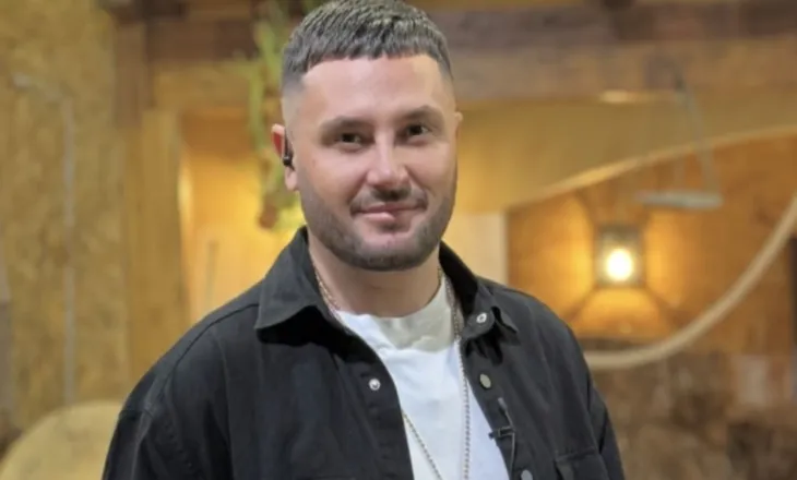 Më ke kthyer vajtimin në valle e më ke mbushur me gëzim/ Kallaku në qiellin e shtatë nga dashuria