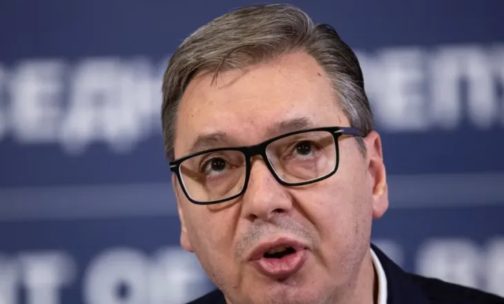 “Më qesharaku në botë!”, Vuçiç reagon pas takimit mes eurodeputetëve dhe opozitës serbe