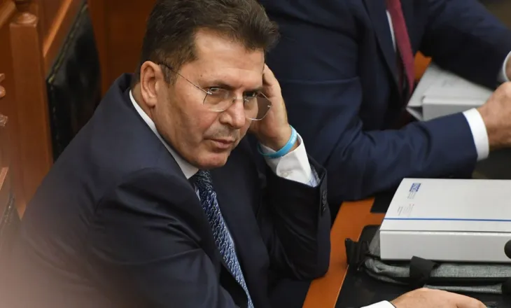 Mediu: Rama nuk i do më as ministrat dhe as kryebashkiakët, synon që të…