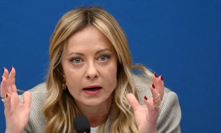 Meloni, “mike” te Trump për Groenlandën