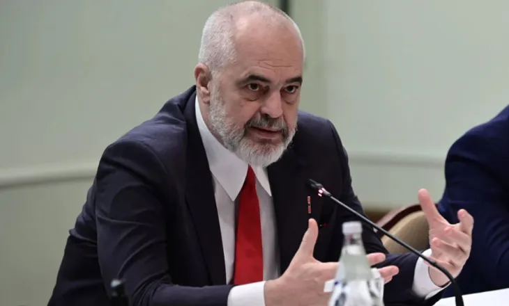 “Mendoni se jeni trashëgimtarë të Platonit dhe Aristotelit”, batuta e Ramës shkakton debat në median greke. Kryeministri: Ata janë filozofë grekë, por…