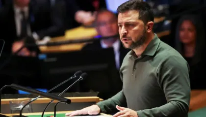 “Merrni 800 miliardë dollarë dhe t’i japin Donbasit”/ Corriere zbulon propozimin e SHBA që Zelensky të thotë “po”