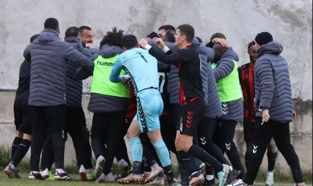 Mesfushori largohet nga Flamurtari, drejt kalimit te rivalët e Superiores