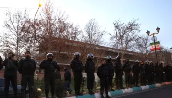 Mijëra të vrarë në Iran, forcat e sigurisë së vendit mbajnë kontrollin