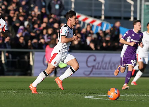 Milan eviton humbjen në fund, Parma përmbys Leçen