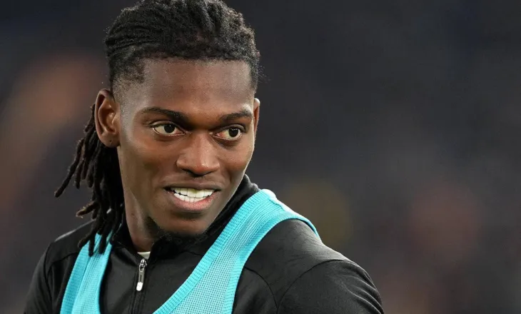 Milan në rrezik, Rafa Leao ëndrra e madhe e “Djajve të Kuq”. Zbulohet oferta që ka bërë gati Man. United…