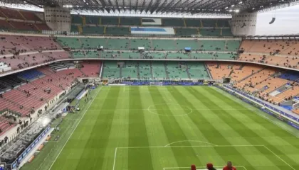 Milani dhe Interi në “shtegtim”, mbyllet stadiumi “San Siro”