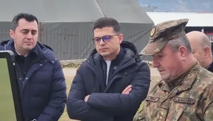 Ministri Vengu inspekton Batalionin e Emergjencave Civile në Mengël: Investime strategjike për NATO dhe sigurinë kombëtare