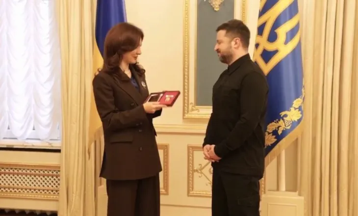 Ministrja Spiropali dekorohet nga Zelensky me “Urdhrin e Princeshë Ollgës“