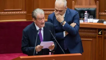 Mjerimi moral/ Berisha: Fajin e ka populli që nuk proteston, Rama- Faji i popullit për përmbytjet