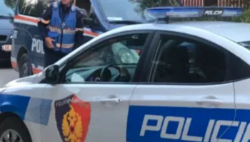 Mori me qira një makinë, por s’ia kthehu më pronarit shpallet në kërkim nga policia