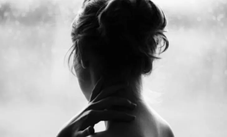 Mos i mbyll sytë… frikacakët nuk e shohin dot në sy realitetin