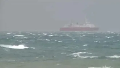 Mot i keq në det, ndalohet lundrimi i mjeteve të vogla në Vlorë