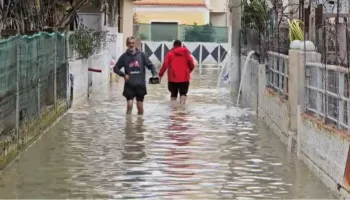 Moti i keq në Durrës/Situata më problematike në ish-Kënetë, 953 banesa të përmbytura