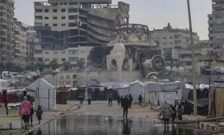 Moti i keq në Gaza, një foshnjë 12-ditëshe ndërron jetë nga i ftohti ekstrem