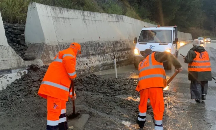 Moti i keq në vend, ARRSH: Probleme në disa akse rrugore, kontraktorët në terren 24/7