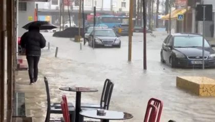 Moti i keq, punonjësi humbi jetën në krye të detyrës, reagon Bashkia e Durrësit