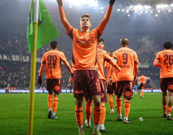 Muçi mahnit Turqinë, tjetër gol dhe paraqitje fantastike, shkëlqen edhe Shpendi (VIDEO)