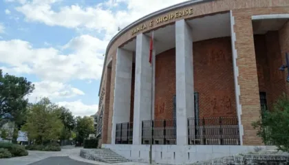 Mungojnë anëtarët e rinj, dështon mbledhja e parë e Këshillit Mbikëqyrës të BSH