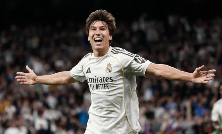 Mungon Mbappe, por është Gonzalo Garcia. Real Madrid e mbyll pjesën e parë në avantazh, falë një skeme perfekte (video)