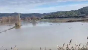 ‘Narko-ministrat jo vetëm nuk ndihmojnë banorët, por fshehin përmbytjen’, Berisha publikon denoncimin nga Rrogozhina